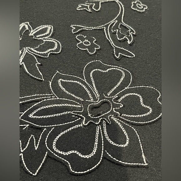 Black Sandra Angelozzi wool blend A-line skirt, Size 40 - Picture 8 of 8